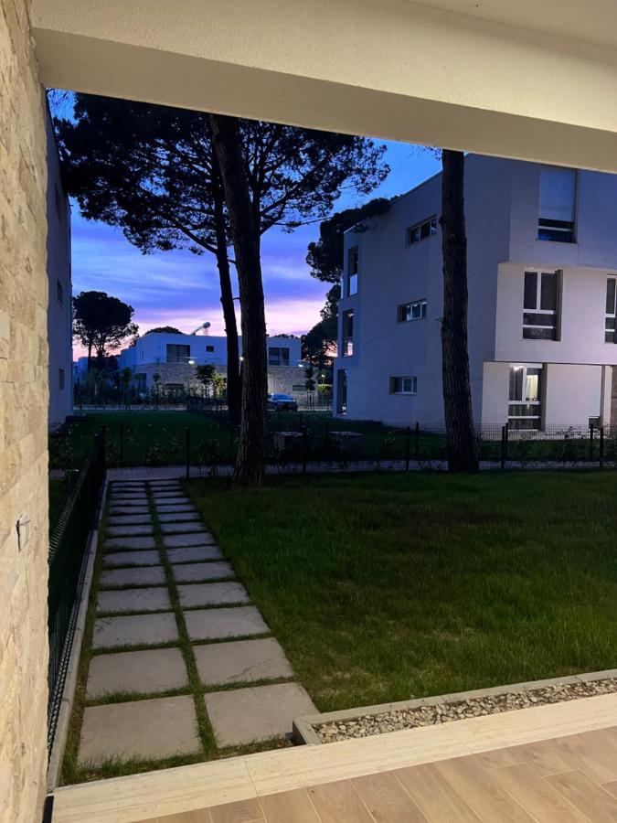 Pine Apartments At San Pietro Resort Durrës Exterior foto